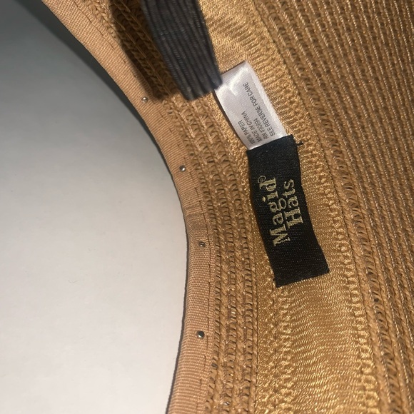 Magid Roll-Up Straw Sun Visor with Pearl Trim NWOT - Picture 4 of 5